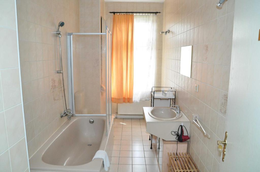 Pension Leipzig Georgplatz Habitación foto